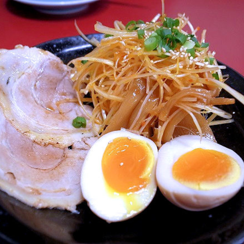 おつまみ三種盛(横浜家系ラーメン松田家 志木店)