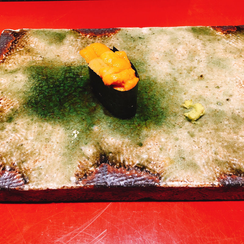 雲丹の軍艦(銀座 鰤門)