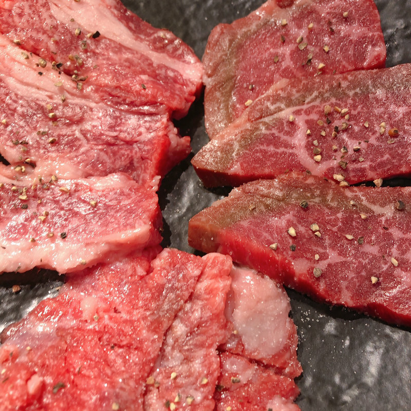 赤霜MIX(和牛 焼肉 Moo)