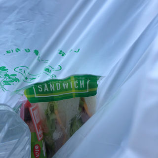 (ファミリーマート 中野三丁目店)