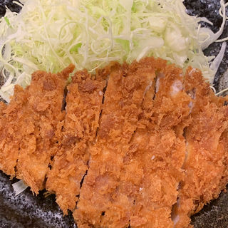 【限定】特ロースかつ定食(とんかつ　まるや 大手町店 )