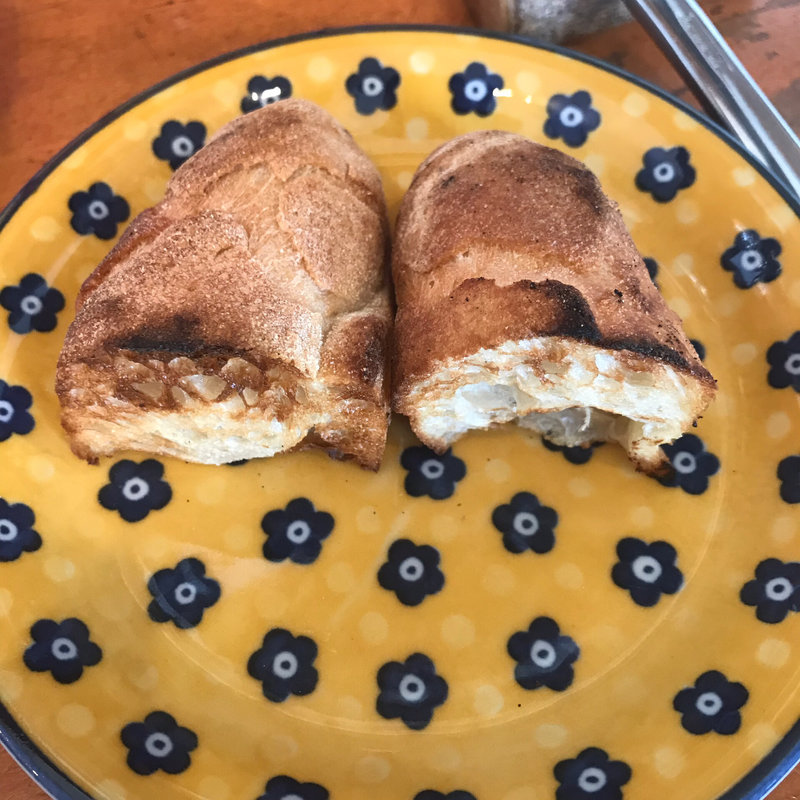 バゲット(ピッツェリア ジターリア ダ フィリッポ)