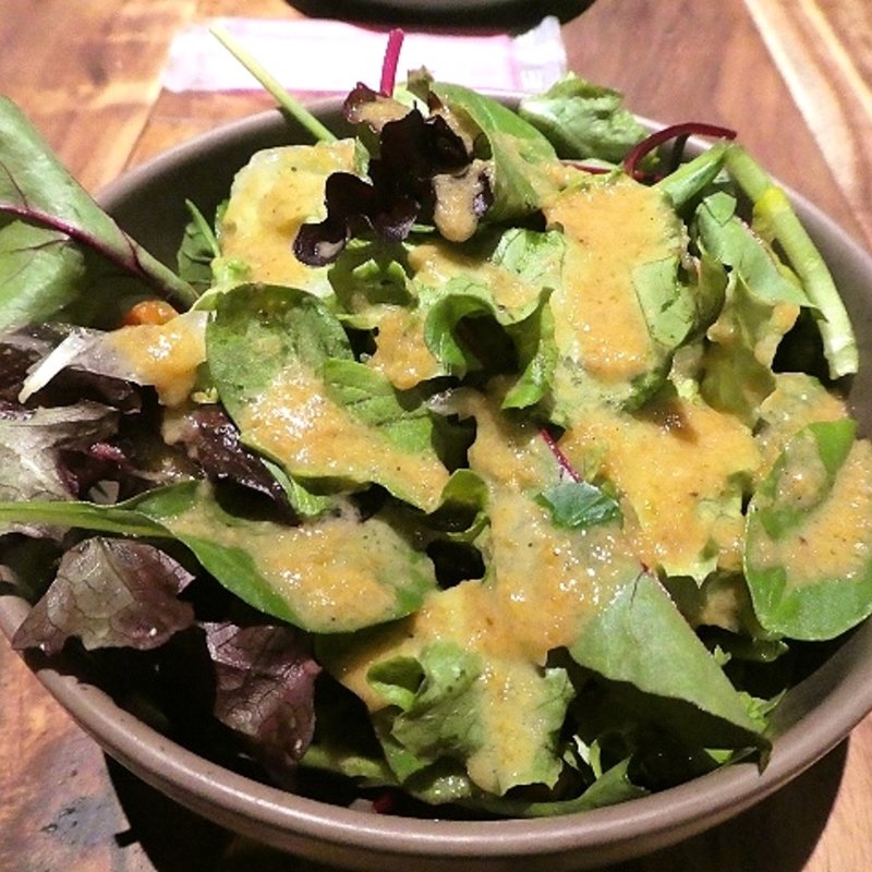 付出サラダ食べ放題(炭火とワイン 天王寺店)