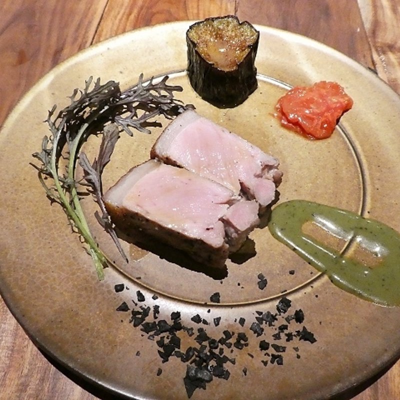 九重夢ポーク雌豚 肩ロース肉味噌コンフィ(炭火とワイン 天王寺店)