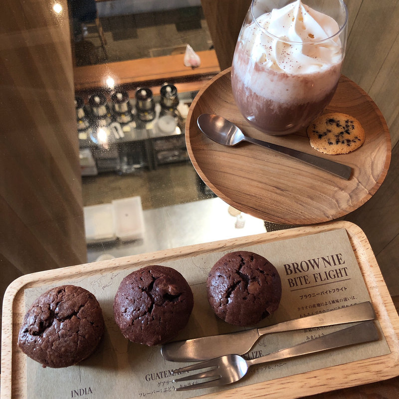 フローズンホットチョコレート(ダンデライオン・チョコレート ファクトリー＆カフェ蔵前)