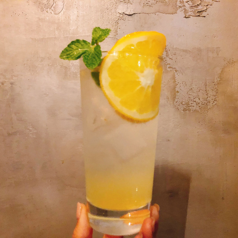 メイヤーレモンサワー(雷門焼酎バル 利左衛門)