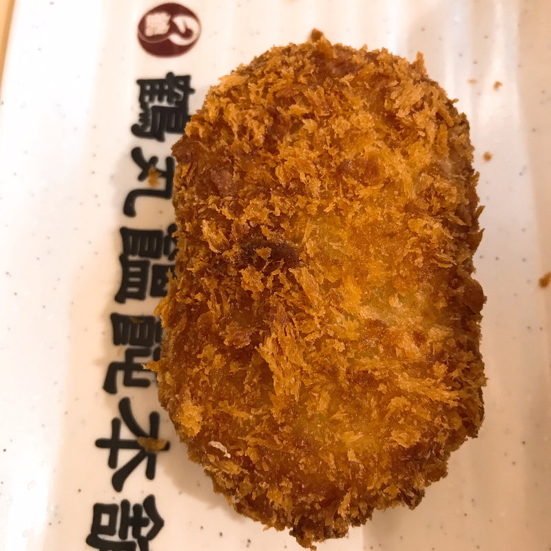 コロッケ(鶴丸饂飩本舗 北浜店)