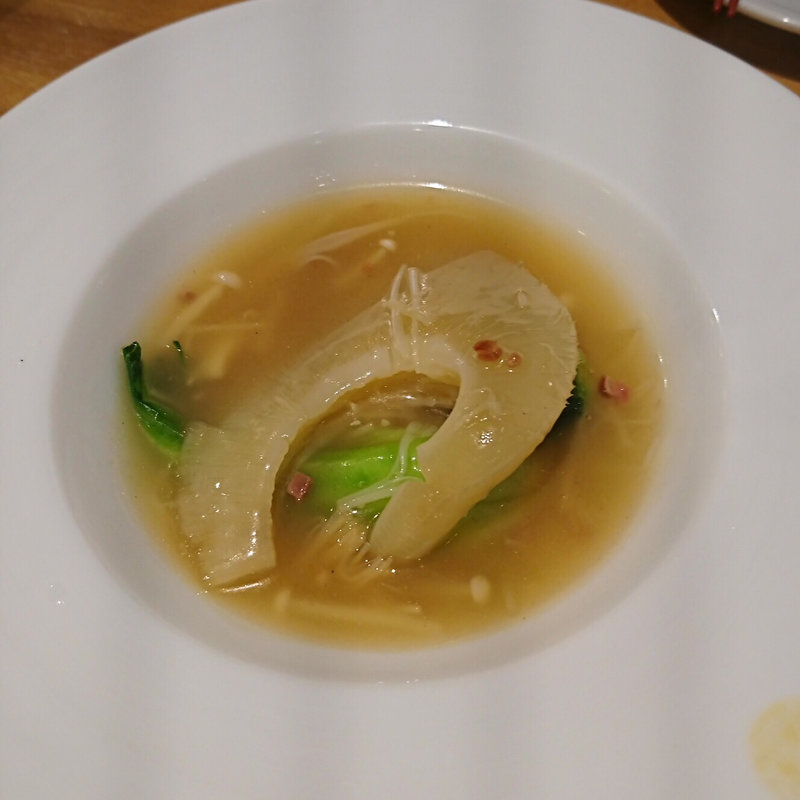 フカヒレの姿煮(炎技)