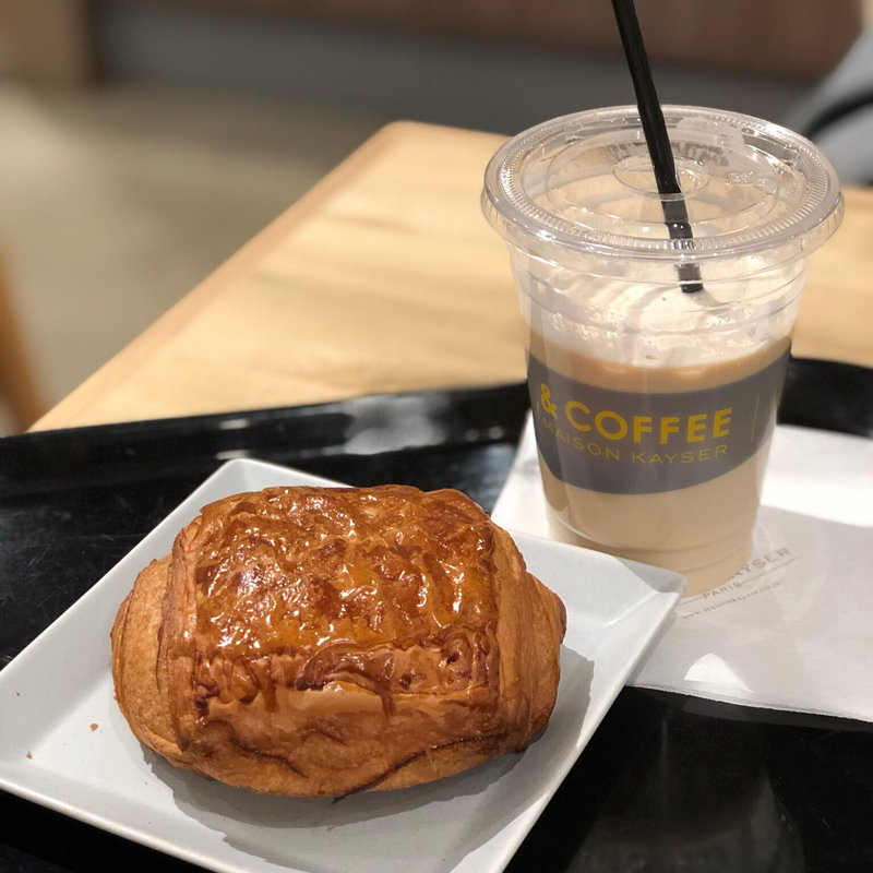 パン・オ・ショコラ(アンドコーヒー メゾンカイザー)