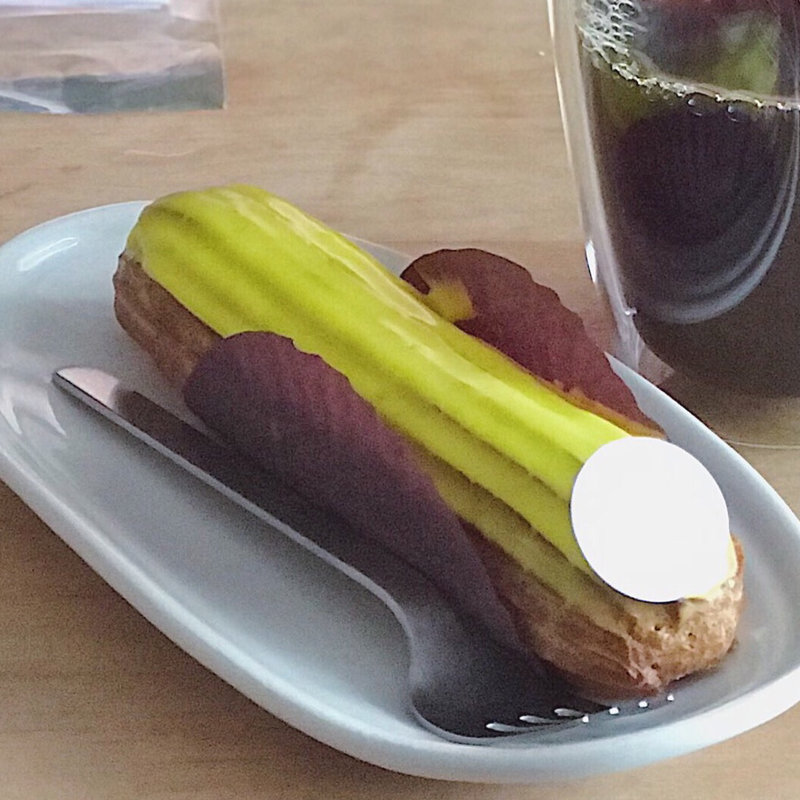 エクレア バナナ(アシッドラシーヌ)