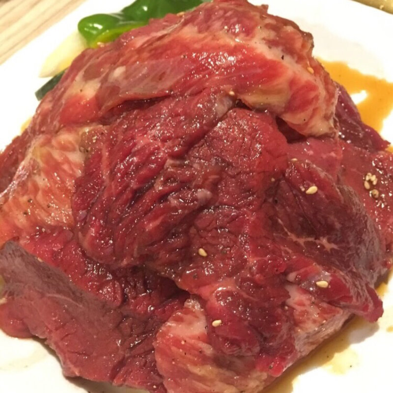 肉の山(焼肉 三水苑 東口店 （サンスイエン）)