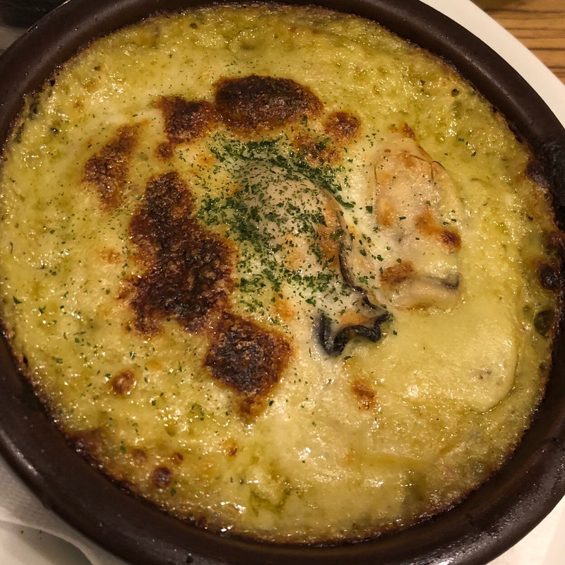 牡蠣のグラタン(オイスター テーブル 銀座コリドー店 （Oyster Table）)