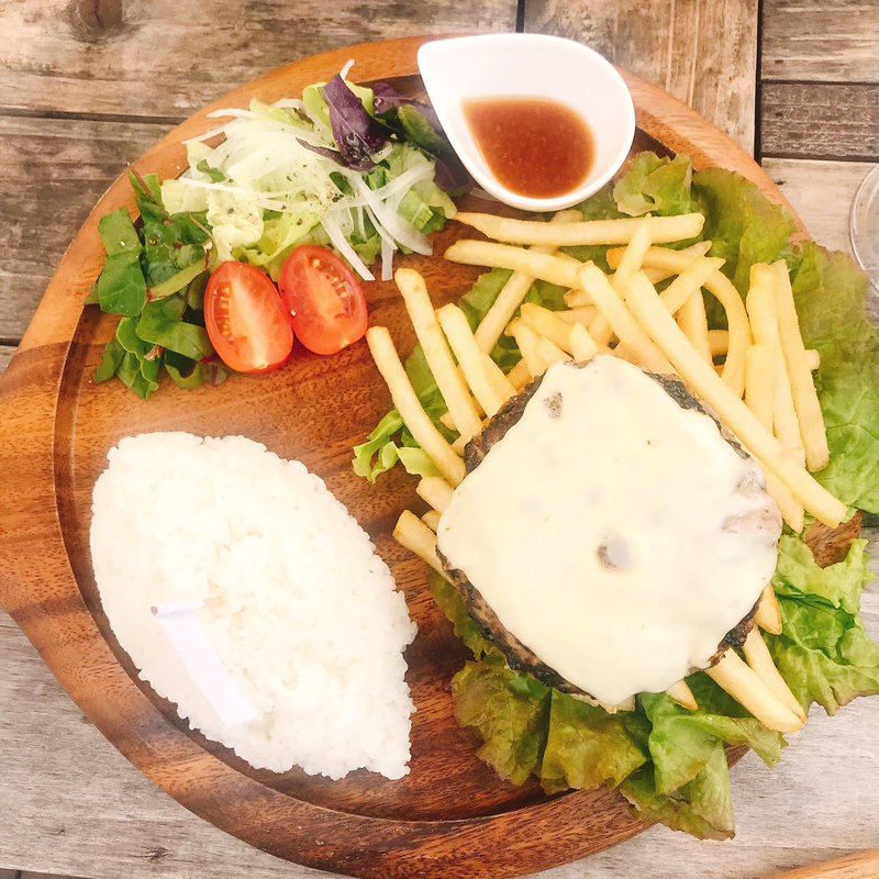 チーズのせハンバーグプレート(a-29 （エーニク）)