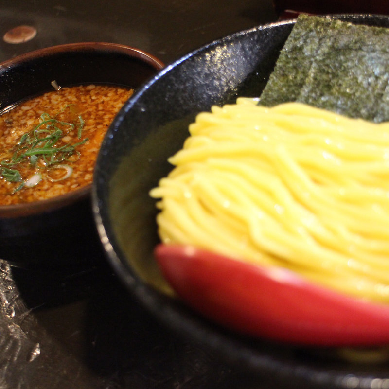 辛い背脂豚骨つけ麺/大(山嵐 黒虎)