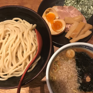 背脂つけ麺(つけ麺専門店 三田製麺所 新宿西口店)