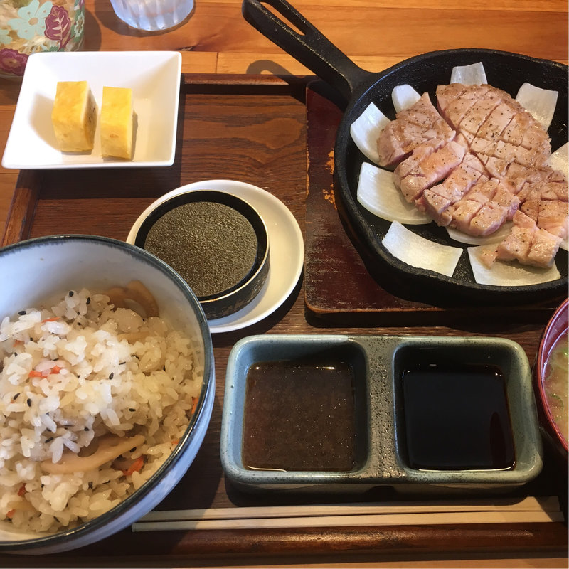 豚ステーキセット(かっちゃん)