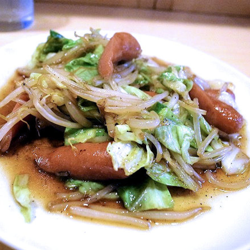 ウィンナーキャベツ炒(フルスイング )