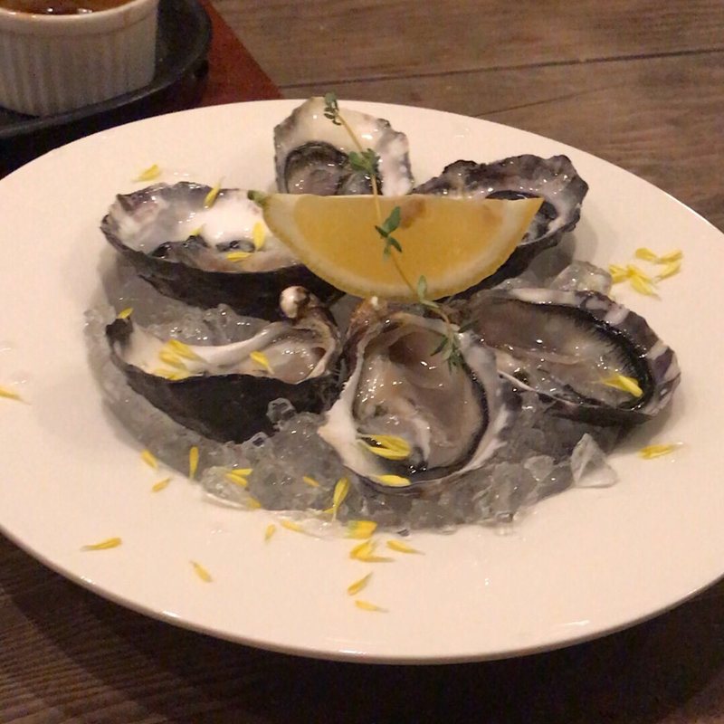 生牡蠣(ナチュルヴァン～Naturevin～)