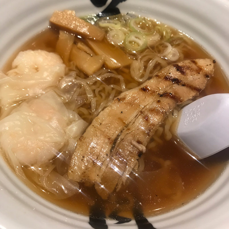 海老ワンタンラーメン(ラーメン滑走路)