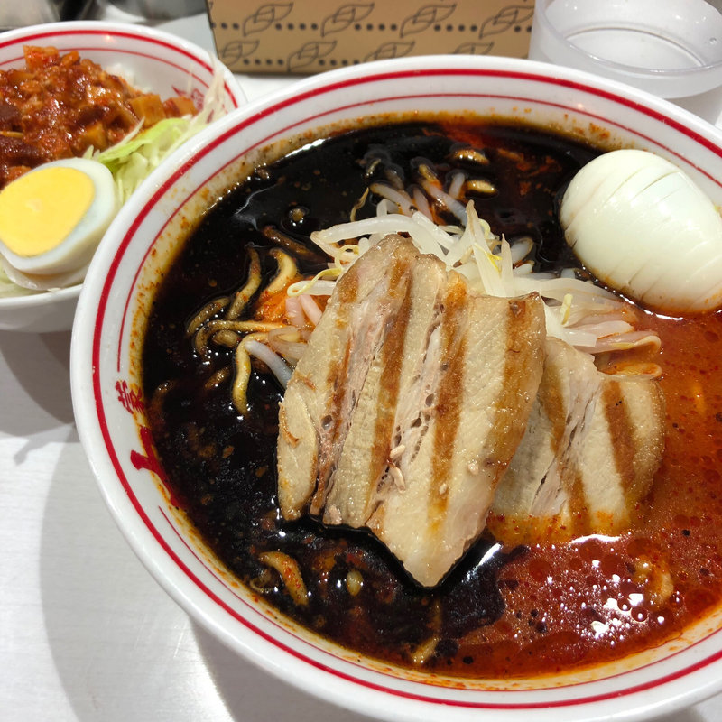 北極ラーメン(蒙古タンメン中本 吉祥寺店 （もうこたんめんなかもと）)