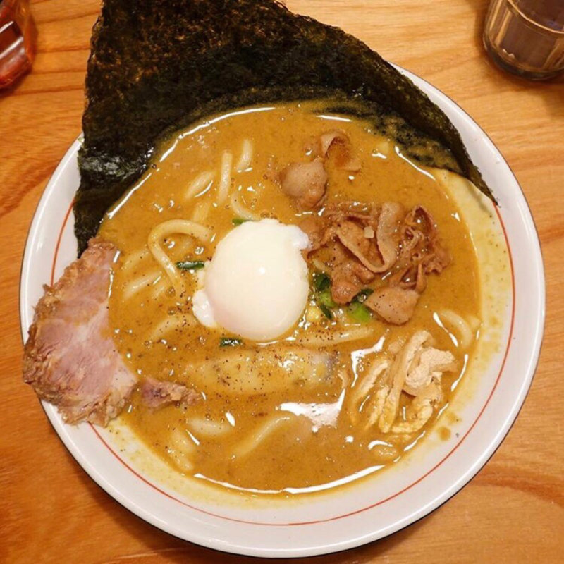 特製ニクカレーうどん ＋ミニライス付き(ダメヤ 薬院店)