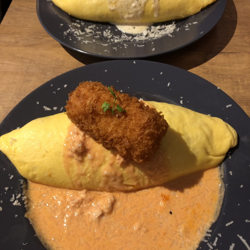 ずわい蟹のかにクリームコロッケオムライス(pagot)