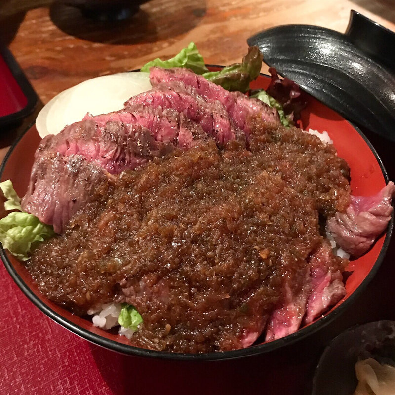 ハラミ丼(DININGあじと )
