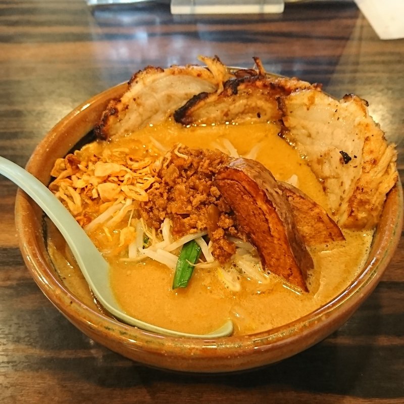 北海道味噌 味噌漬け炙りチャーシュー麺 大盛(麺場 田所商店 桶川店)