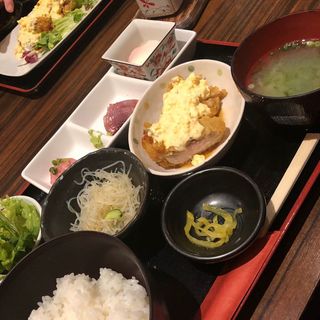 ぴん定食(魚酒場ピン 神保町店)