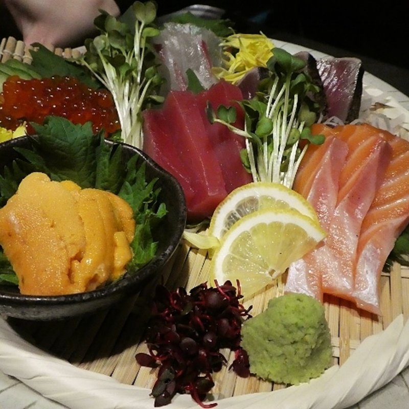 鮮魚のお造り五種盛り(夜景個室ダイニング 星の奏 天王寺アポロビル店)