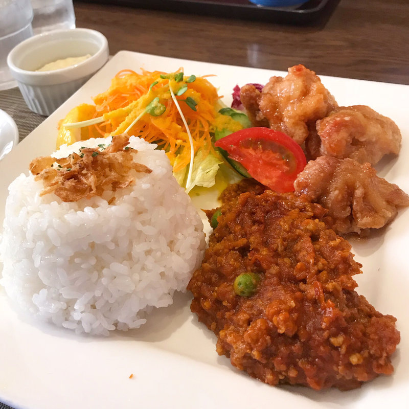 チキン南蛮カレーセット(グランマ （【旧店名：創作料理 びすとろＨＩＲＯ】）)