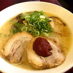 呉麺屋赤玉(呉麺屋 カープロード店 （【旧店名】応援家）)