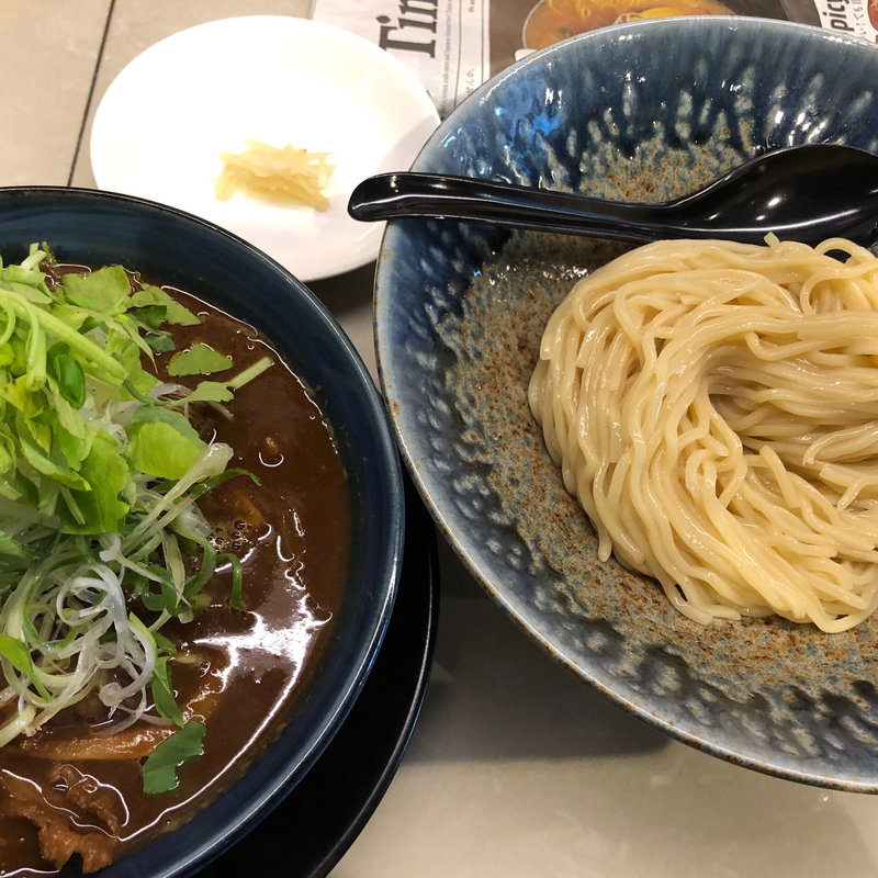 限定 桜肉と京桜味噌のつけ麺(みつか坊主 醸 （カモシ）)