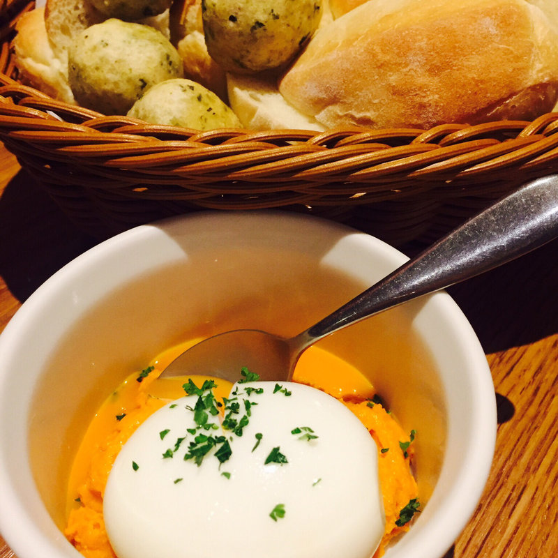 練りウニと半熟玉子(サカナバル )