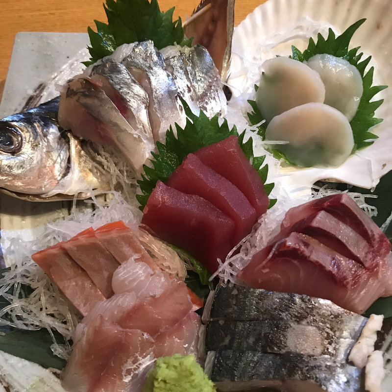 刺身盛合せ(炭火割烹三是(すみびかっぽうみこれ) 新宿西口店)