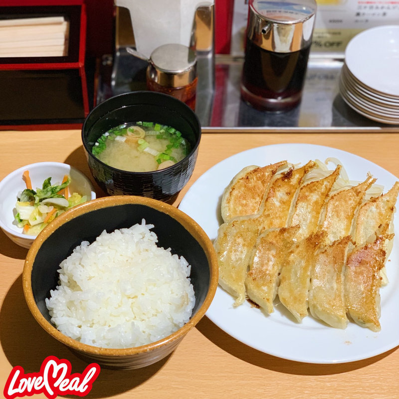ヤキヤキ定食(石松餃子 本店)