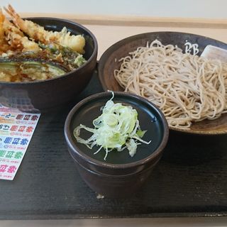 満腹海老天丼セット(ゆで太郎 加須上種足店 )