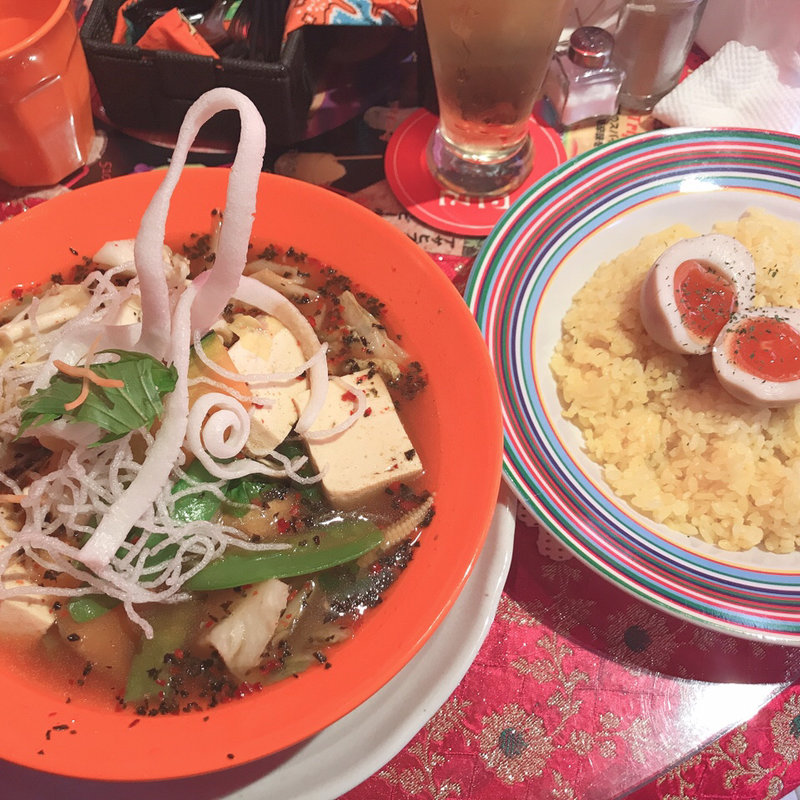 モモ(マジックスパイス 東京下北沢店)