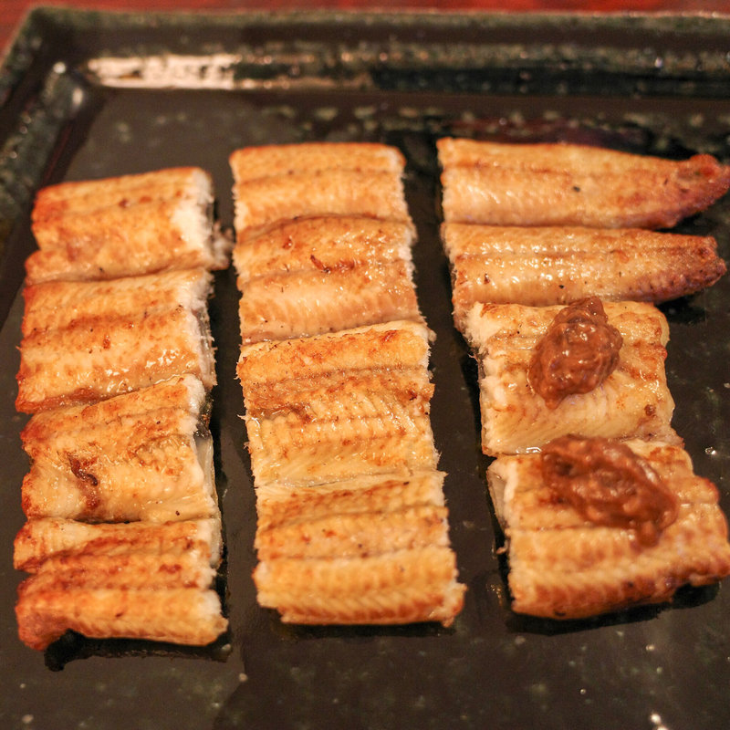 共水うなぎ白焼(うな正)