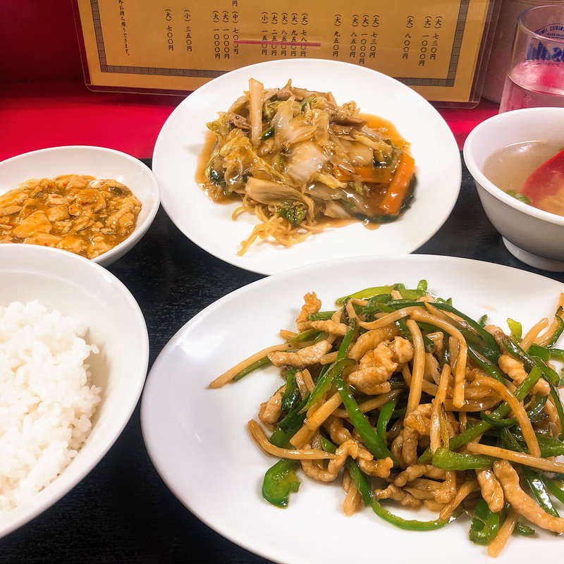 チンジャオロース定食(オプションでミニ焼きそば+200)(中華料理 花蓮)