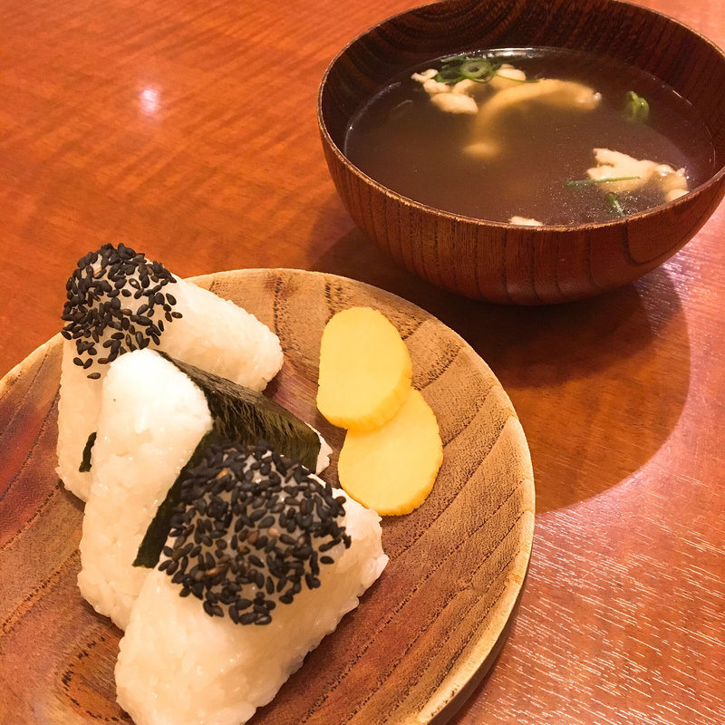 むすび(骨付鳥 一鶴 心斎橋店)