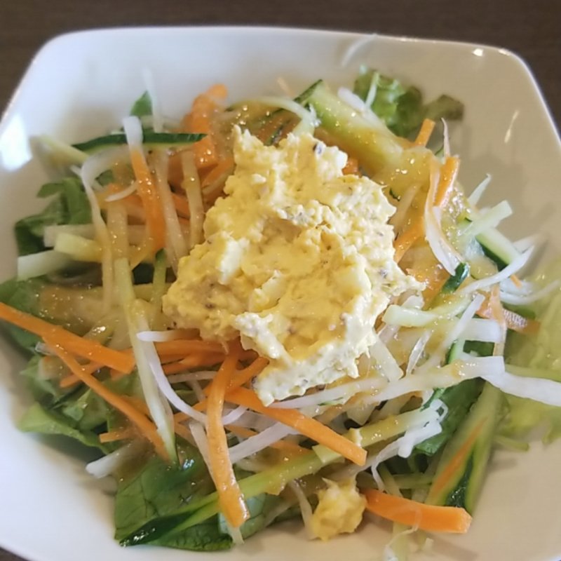 ランチサラダ(池袋パスタ研究所

)