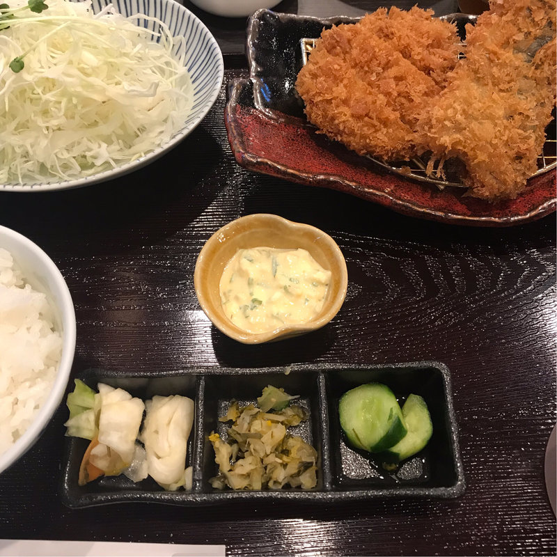 あじふらいととんかつ膳(とんかつ濵かつ 福岡八女店)