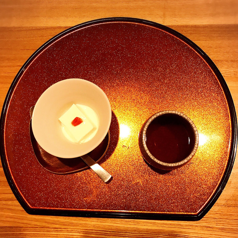 自家製杏仁豆腐(肉割烹 幹)