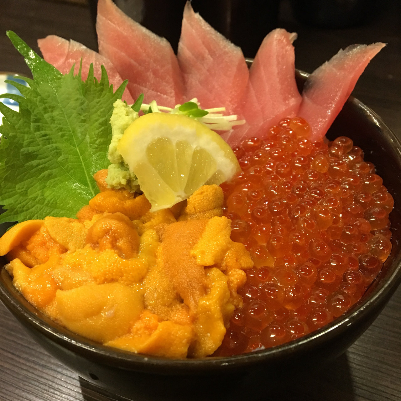 三色丼 (サーモン・いくら・うに)(どんぶり茶屋)の口コミ一覧