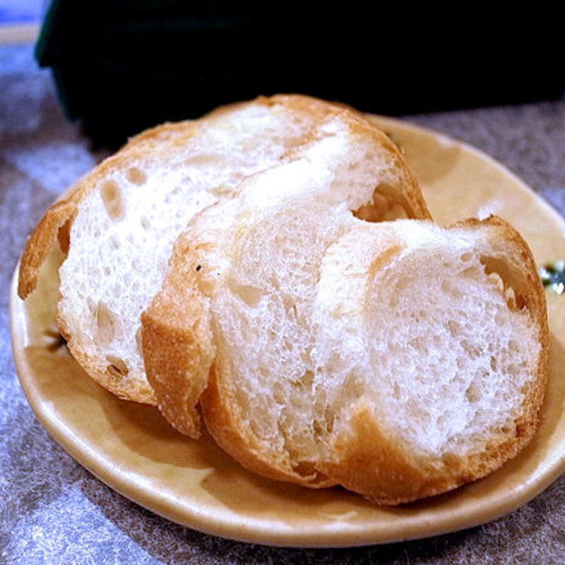 追加バゲット(やきとん ひなた 東武練馬店)