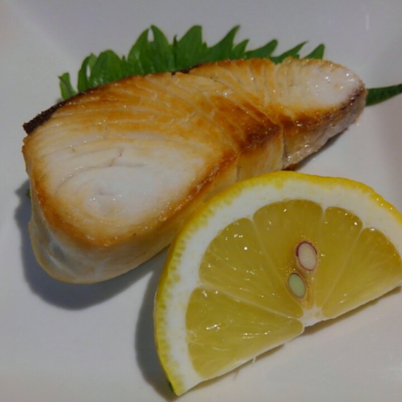 ひらまさ塩焼き(立ち呑み てんまや)