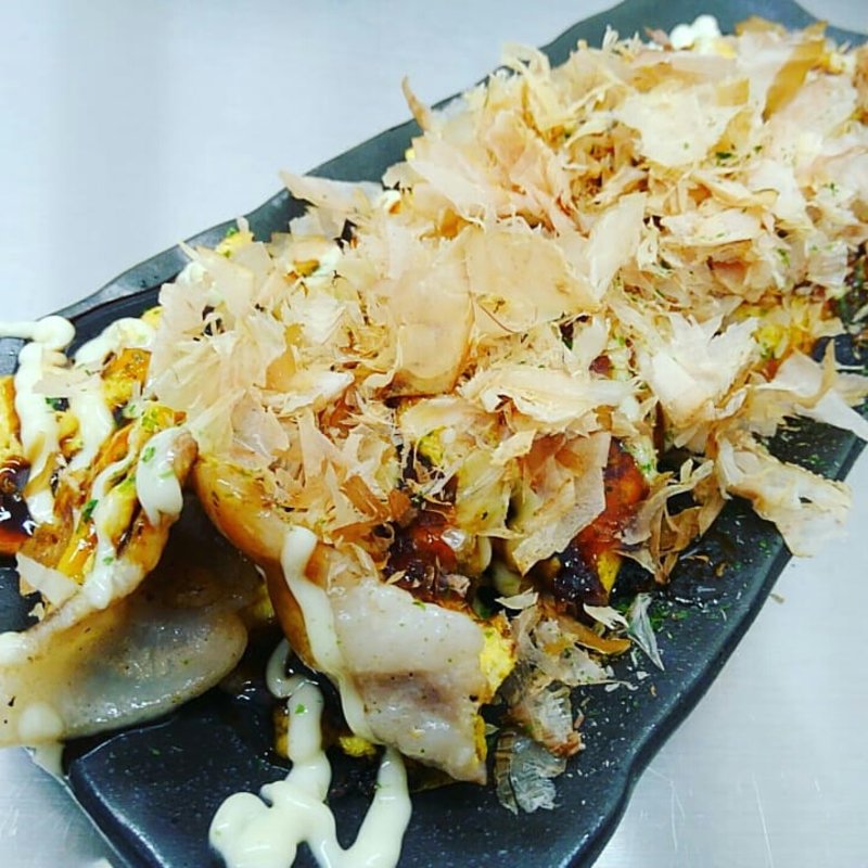 とん平焼き(串カツ×お好み焼き 串かつ ふじやま 新世界ジャンジャン横丁店)