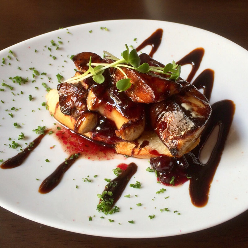 フォアグラのカナッペ(パエリア＆アヒージョ バイラ)