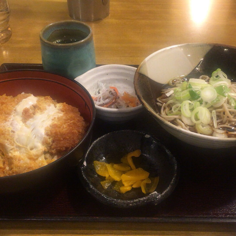 カツ丼セット(ゆで作)